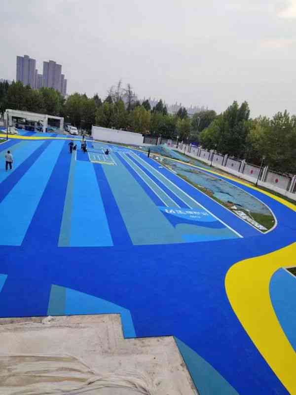 幼兒園EPDM