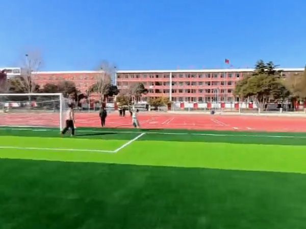 焦作市第六中學(xue)